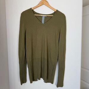 Duffy 100% Cashmere Sweater – Size M